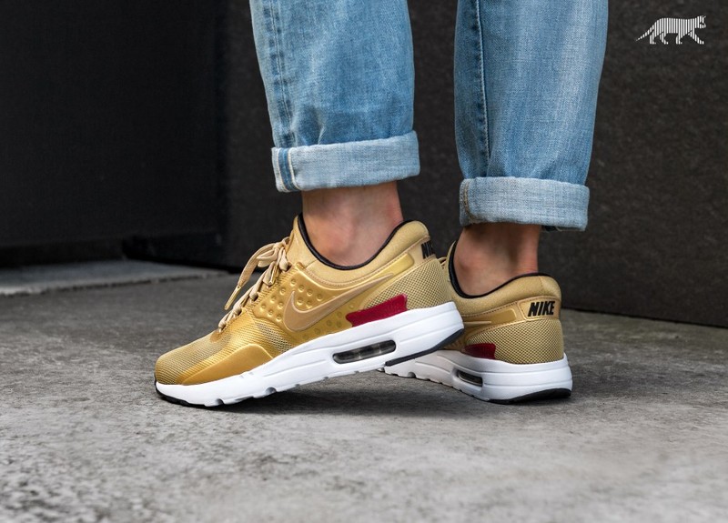 Air max shop zero qs gold